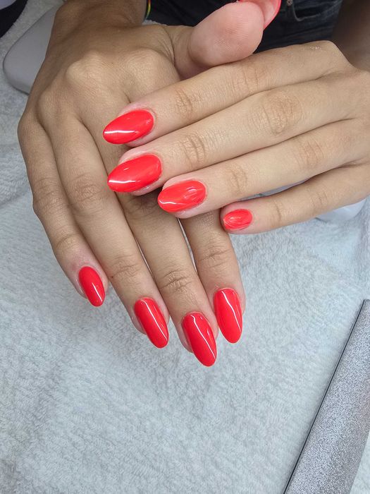 Verniz gel e unhas de gel