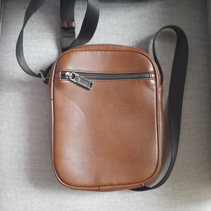 Mala tiracolo nova Zara