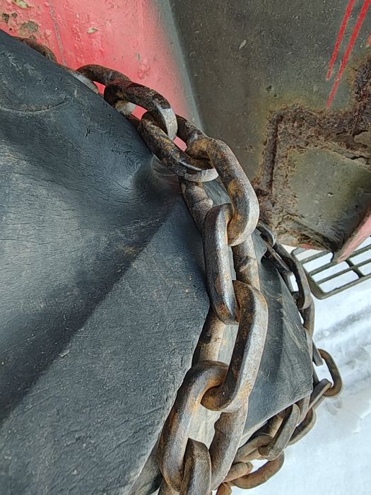 Łańcuchy śniegowe, leśne koło 18.4 34 do traktora. 12.4 32