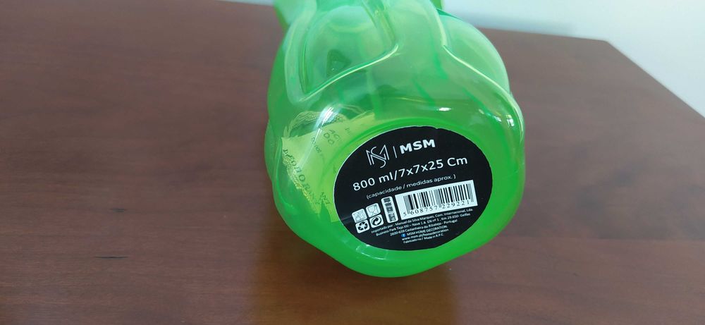 Garrafa água - NOVO - 800ml