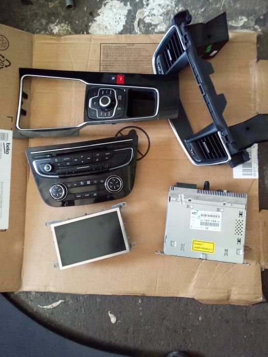 Radio nawigacja Peugeot 508 l przed lif