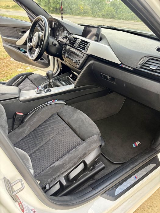 Bmw 318D Pack M Performance