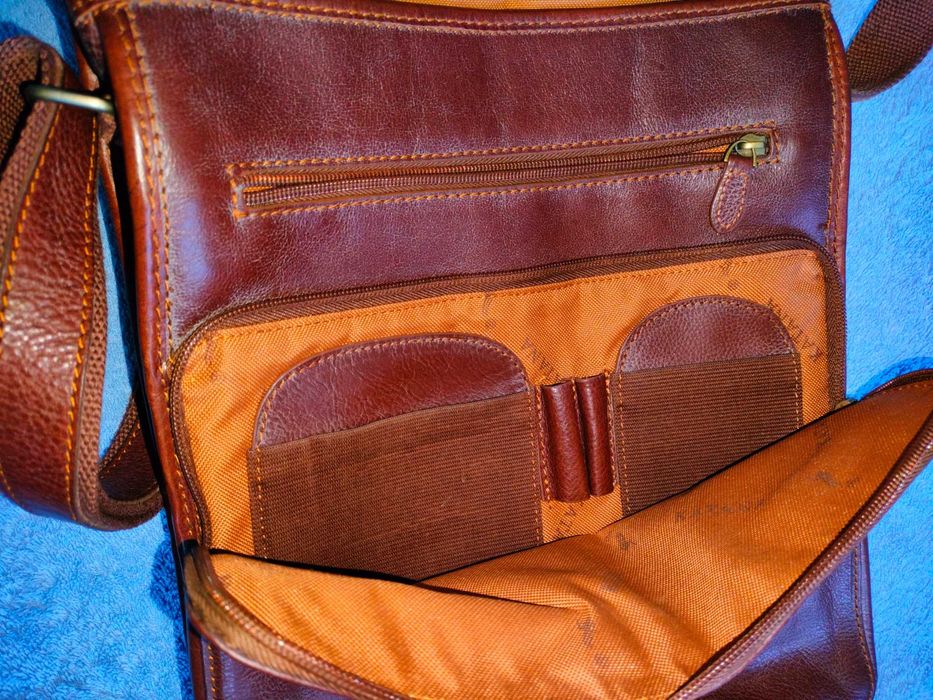 Чоловіча вінтажна шкіряна сумка/месенджер KATANA (Франція) "Brown Dennis Leather Bag", 30 x 34 x 6 см., ідеальний стан