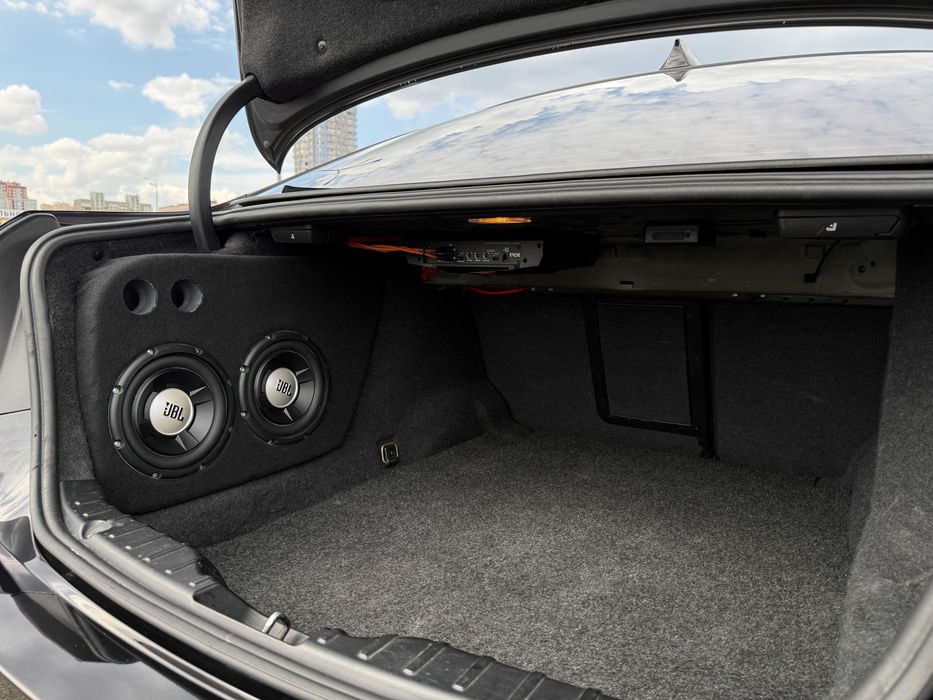 Сабвуфер bmw f10, JBL GTO804 x2, BOSS D1200m
