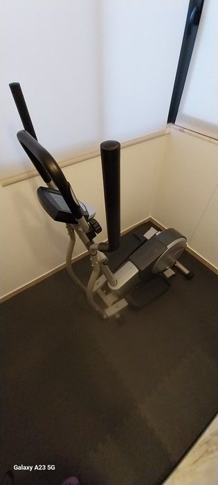 Maquina Elíptica440897845980702721