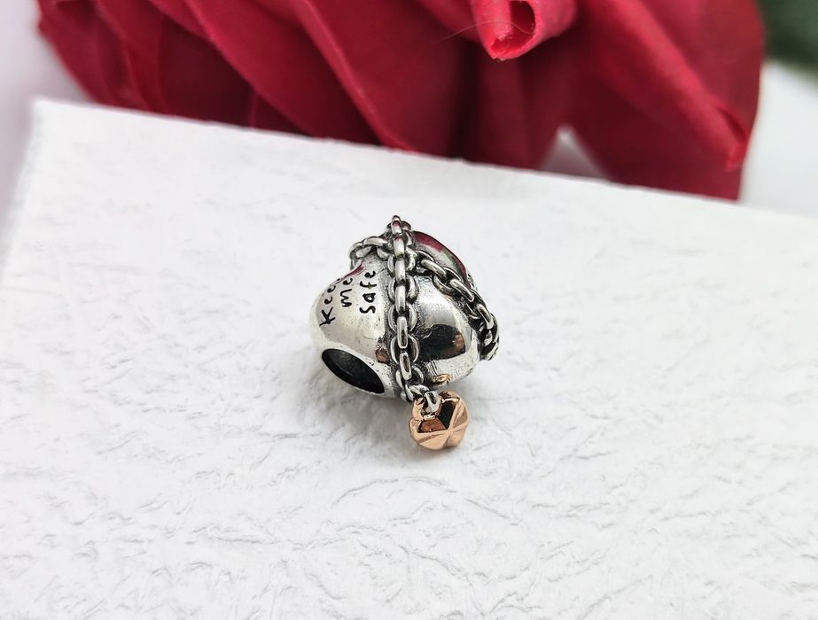 Piękny srebrny charm's serce keep Me safe S925