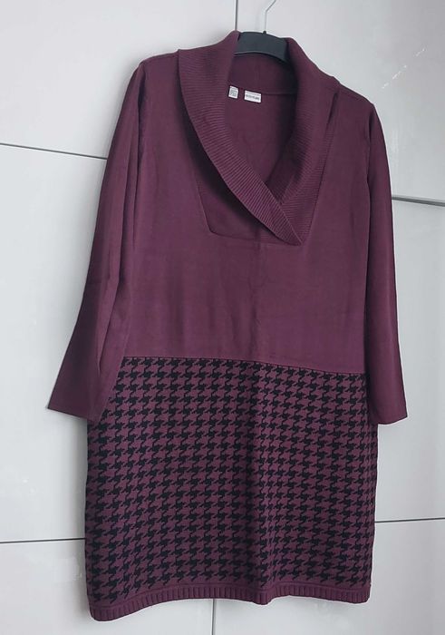 Sukienka dzianinowa 48-50