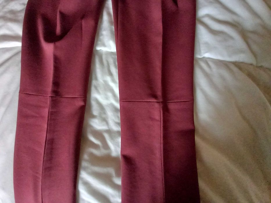 Fato Mango cor bordeaux  34  novo