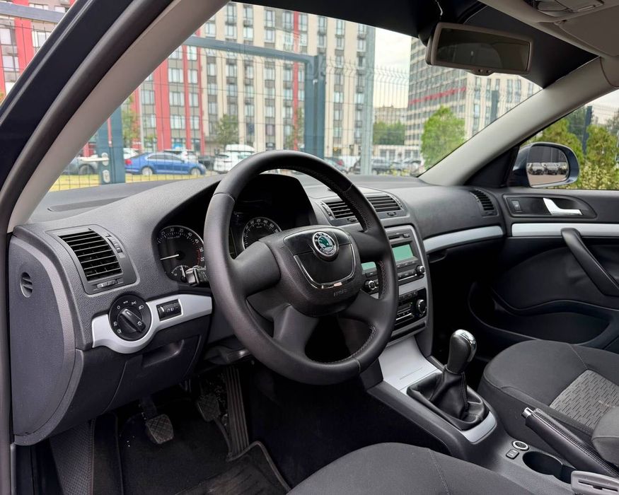 Продаж Skoda Octavia
