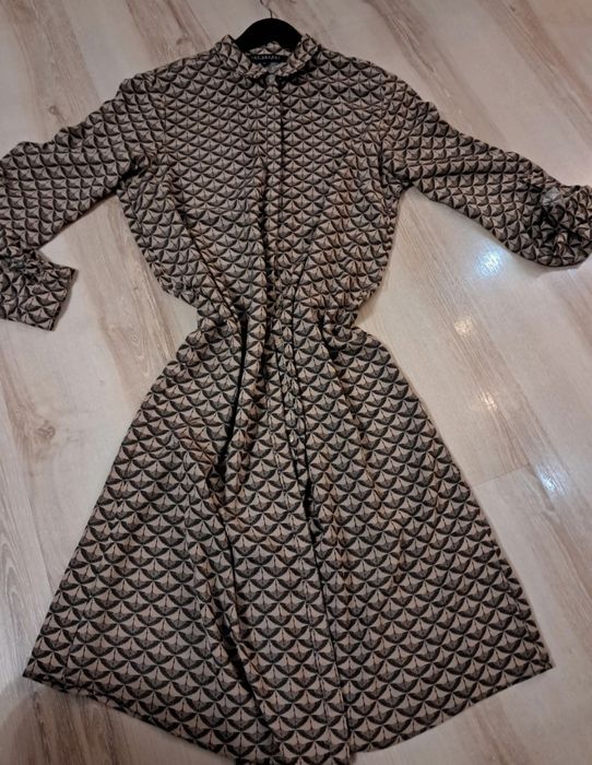 Sukienka Top Secret świetna