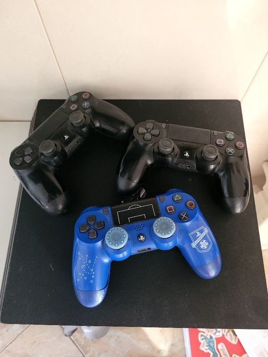PLAYSTATION4 + 3Comandos +GTA5