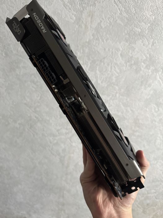 Відеокарта radeon rx 6700 xt red devil