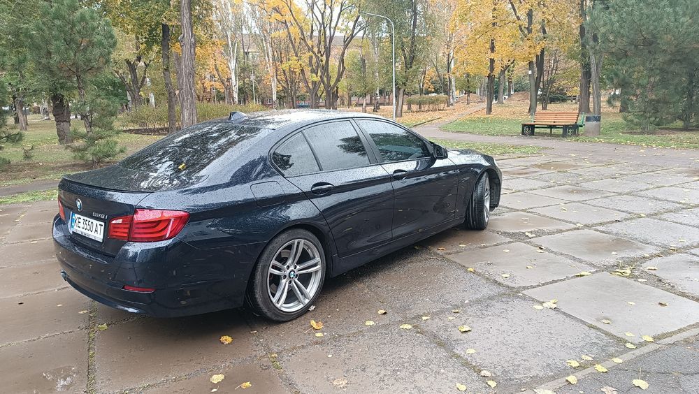 Продаю БМВ 5  ф10.
