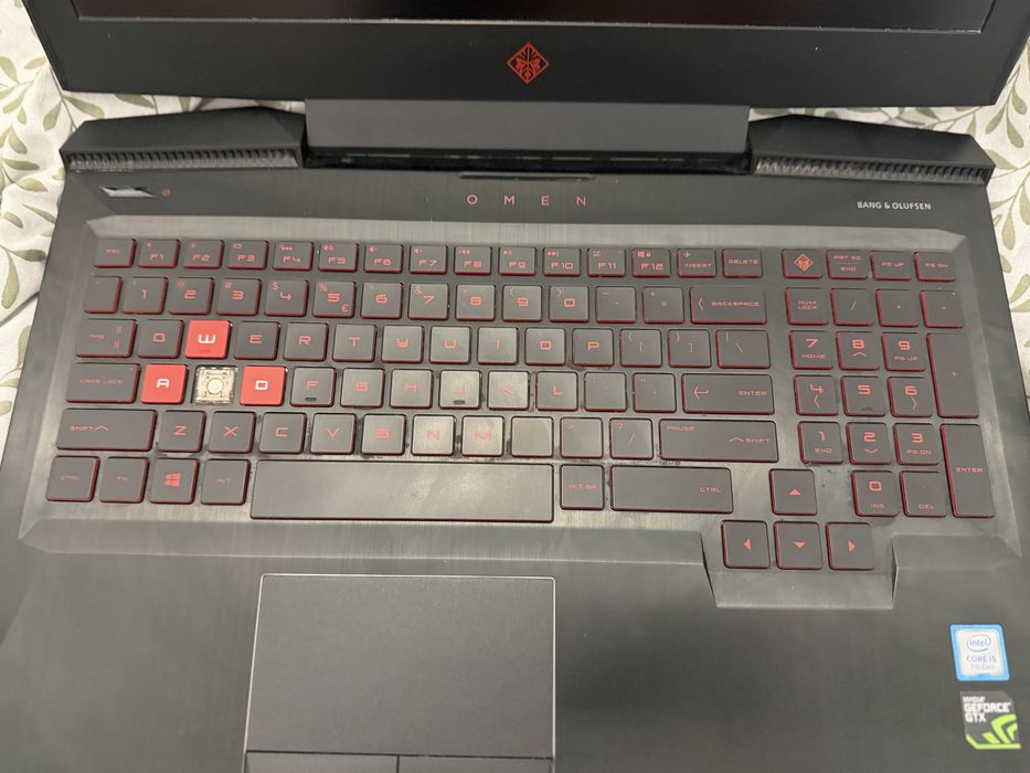 Hp Omen 15-ce0xx laptop