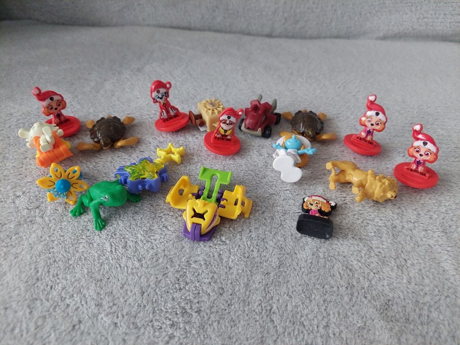 Różne figurki/zabawki z Kinder niespodzianek