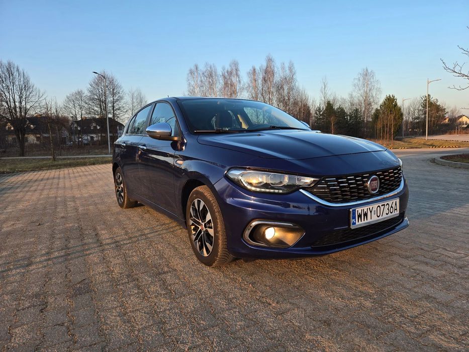 Fiat Tipo Fiat Tipo Mirror 1,4 benzyna+gaz ,Led,Navi Stan idealny.