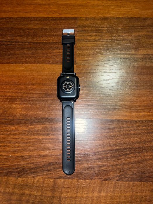 Relógio desportivo tátil preto