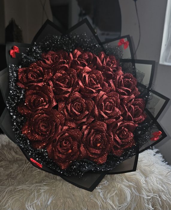 Buquê de rosas de cetim