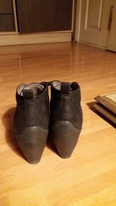 Продам ботинки ecco 41размер