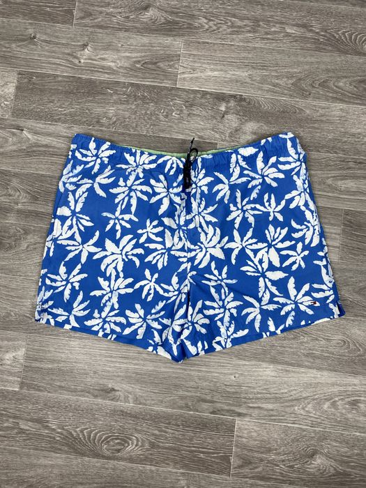 Шорти Tommy Hilfiger в гарному стані, оригінал XL-XXL