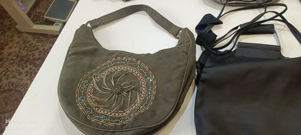 Torebki damskie.