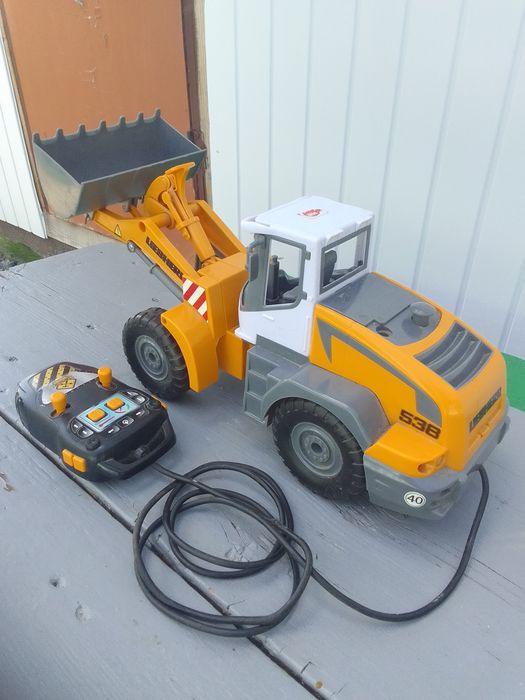 Погрузчик Liebherr іграшковий за 400грн.