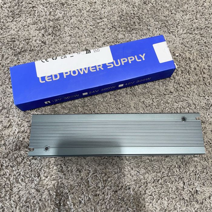 Sterownik zasilacza LED transformator 300W-12V IP20 (4)