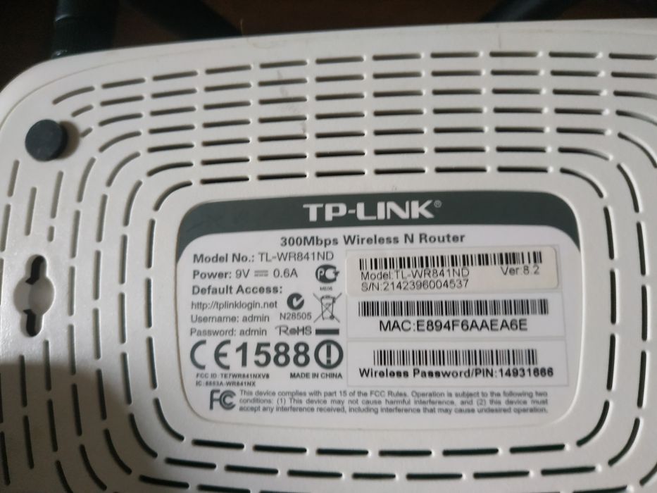 Роутери D -Link .TP LINK