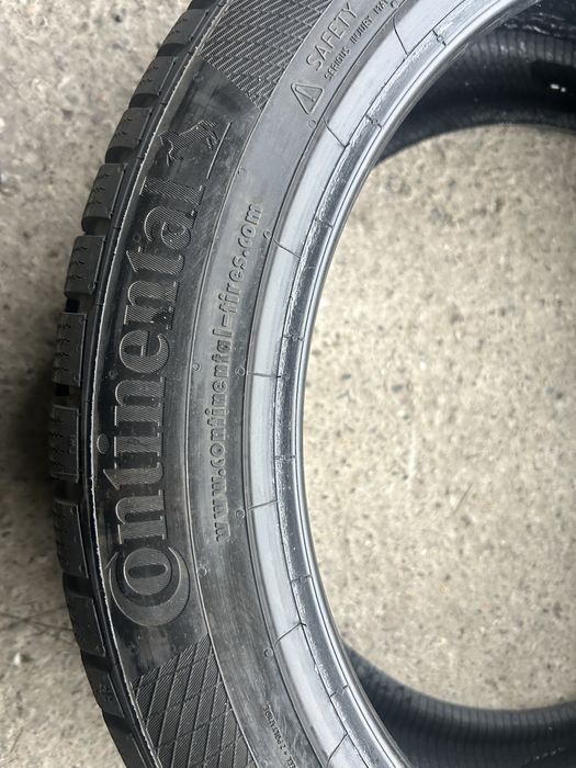 Opony zimowe 235/45R18 x2 szt Continental 21r . Seal