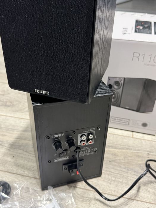 Акустична система Edifier R1100 (42W) — Повний комплект, стан нових!