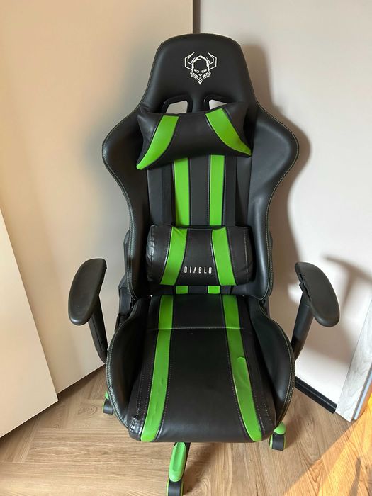 Fotel komputerowy Diablo