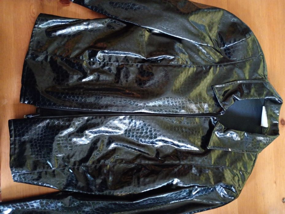 Kurtka skóropodobna partnerka