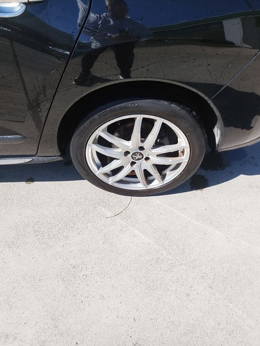 Peugeot 3008 em excelente estado