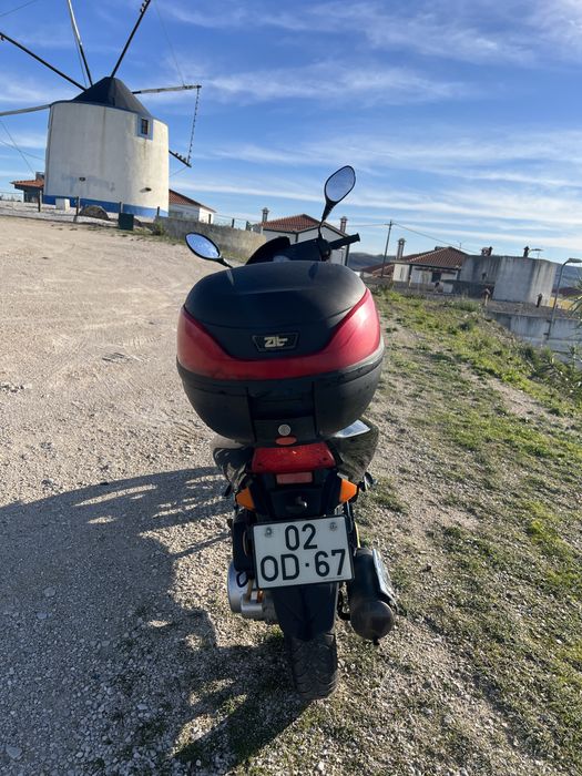 Scooter 125 cc  27000kms