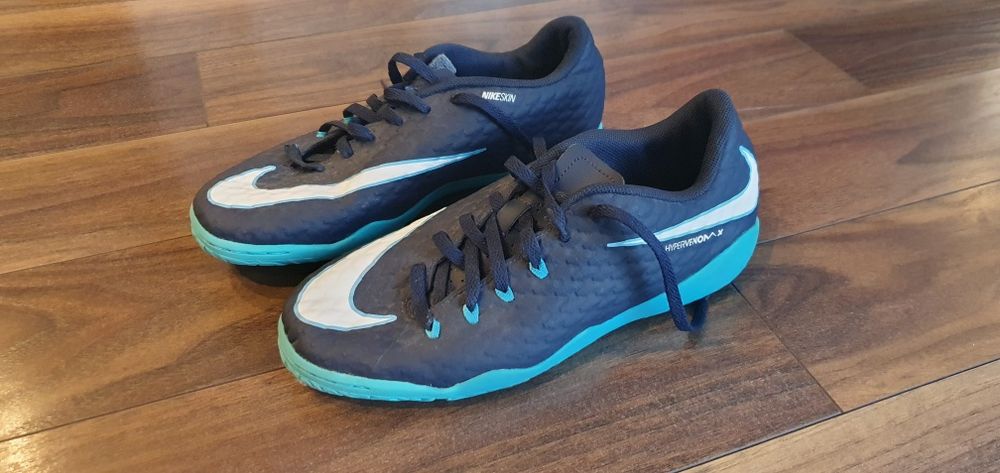 Sprzedam buty chłopięce