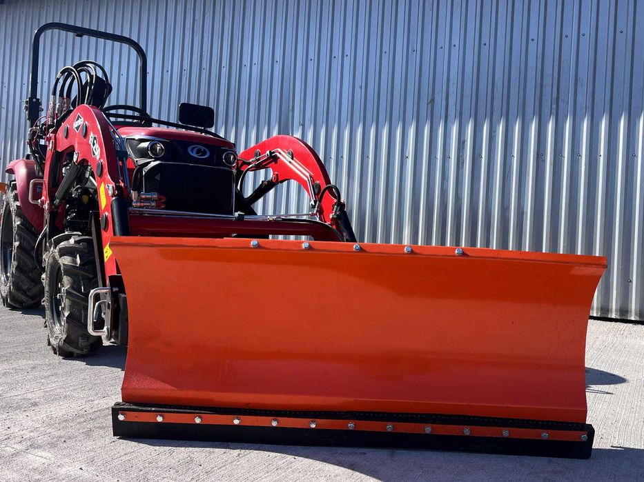 Pług do śniegu prosty lemiesz odśnieżny na tuz płytę czołową sterowany