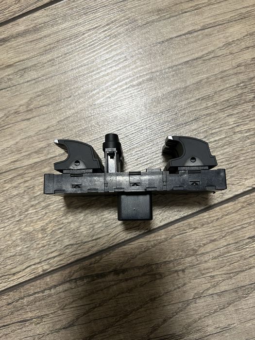 Кнопки, блок склопідйомників VW Passat B7 CC Golf 6 Jetta