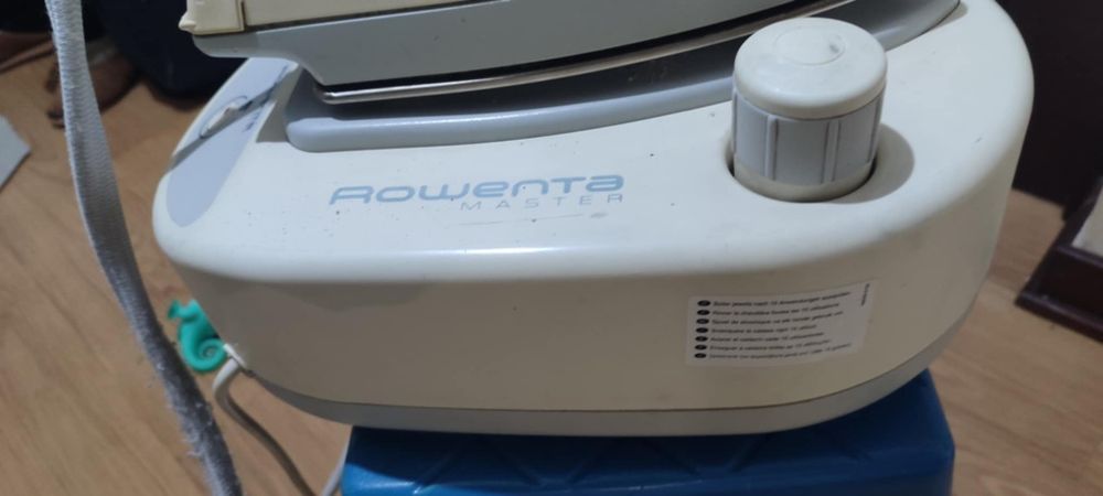 Vendo ferro com cadeira Rowenta