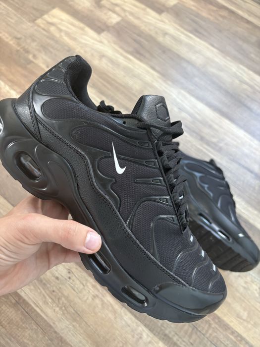 Czarne buty na jesień Nike