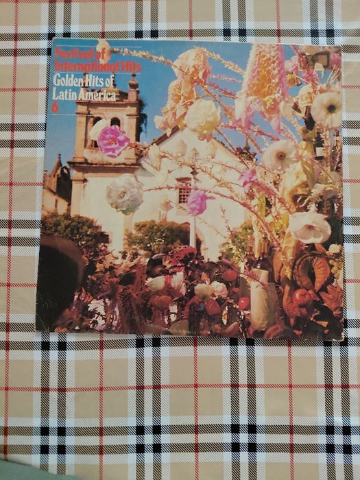 Album Festival of International Hits