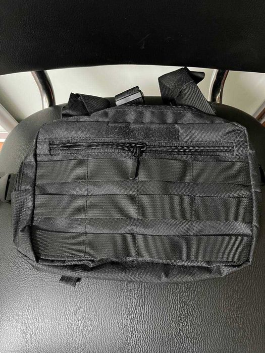 Сумка-жилет нагрудна чорна