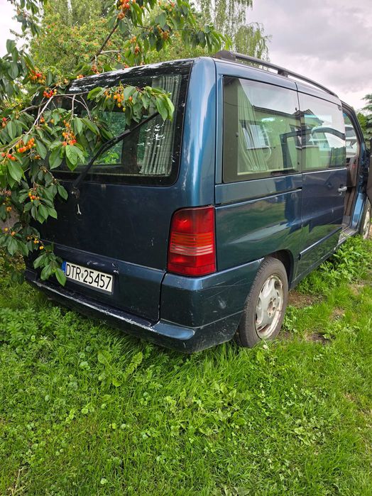 Mercedes- Benz V