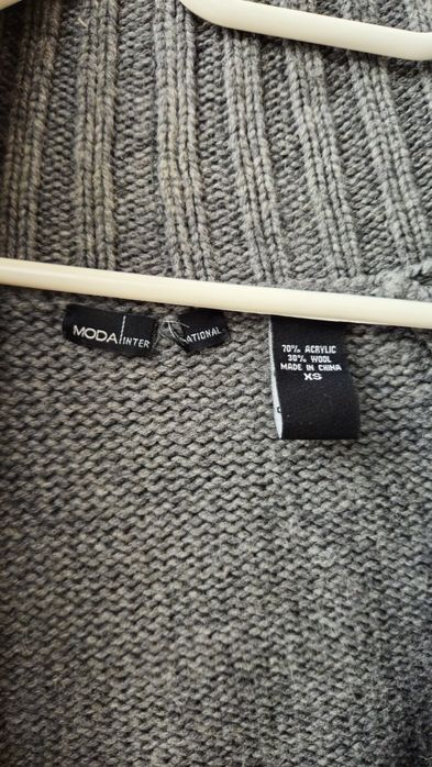 Victoria's Secret Moda International sweter kardigan szary klamry XS S