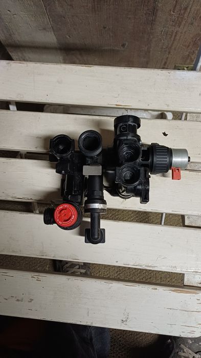 Sprzedam zawór trojdrozny do pieca gazowego semia f21