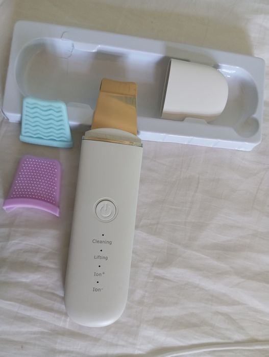 Ультразвуковий скрабер Skin Beauty Tools Face Cleansing Scrubber