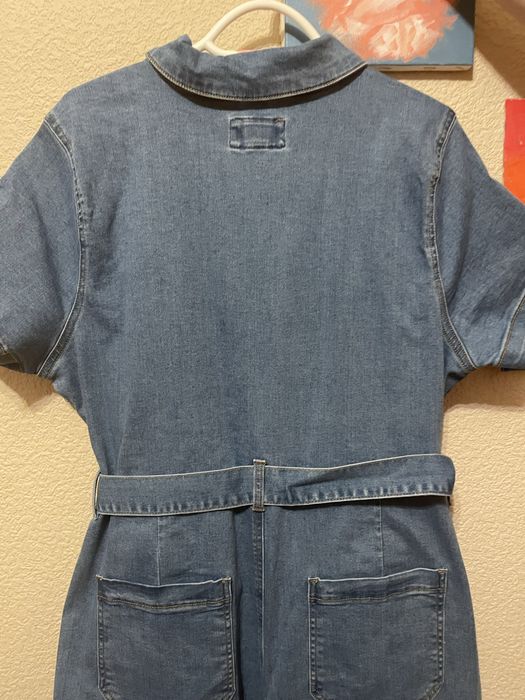 Комбінезон джинсовий