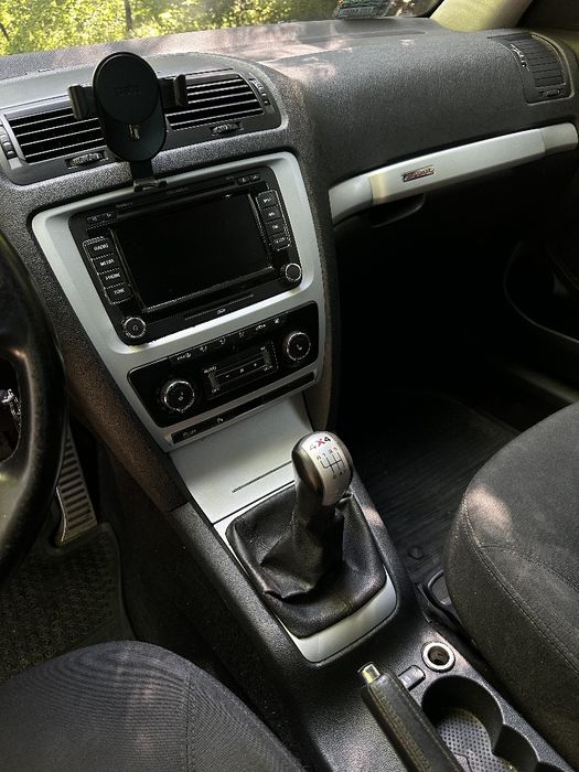Skoda Octavia Scout 4X4 2.0 Tdi
