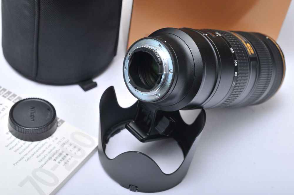 Nikon AFS 70-200 VR II f/2.8  Seminova