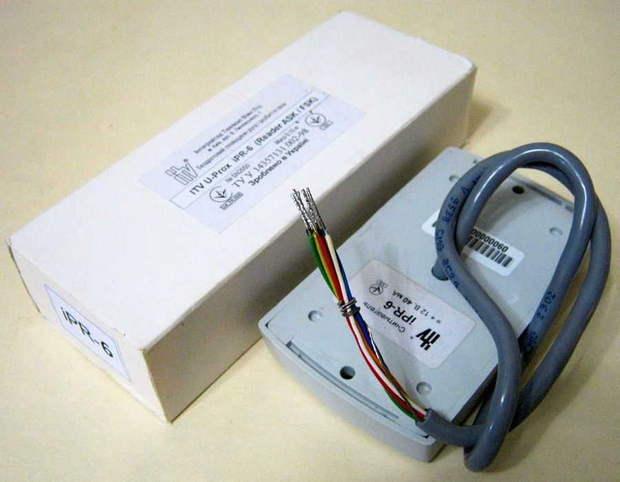 Зчитувач U-Prox iPR-6 (считыватель карточек) безконтактний на двері