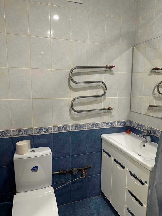 (5) Продам 2к квартиру на вул.Пирогова 4422